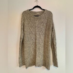 Mystree Cable Knit Gray Sweater